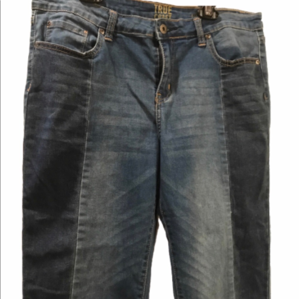 ♥️True Craft (Belk brand) Jeans